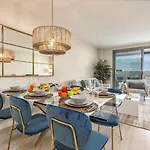 شقة Vivi Homes - Sol Garden Pool, Terrace & Golf إِستيبونا