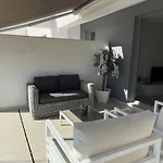 شقة Vivi Homes - Sol Garden Pool, Terrace & Golf *