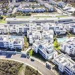 شقة Vivi Homes - Sol Garden Pool, Terrace & Golf