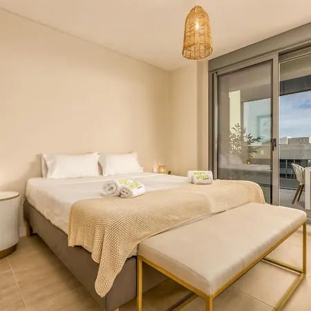 Vivi Homes - Sol Garden Pool, Terrace & Golf