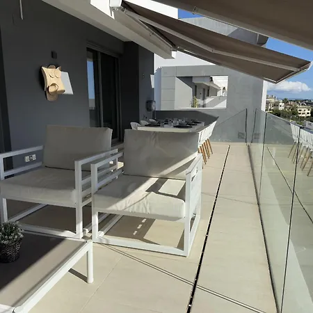 Vivi Homes - Sol Garden Pool, Terrace & Golf Estepona