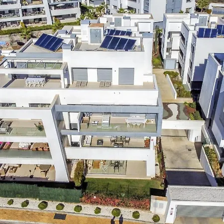 アパート Vivi Homes - Sol Garden Pool, Terrace & Golf