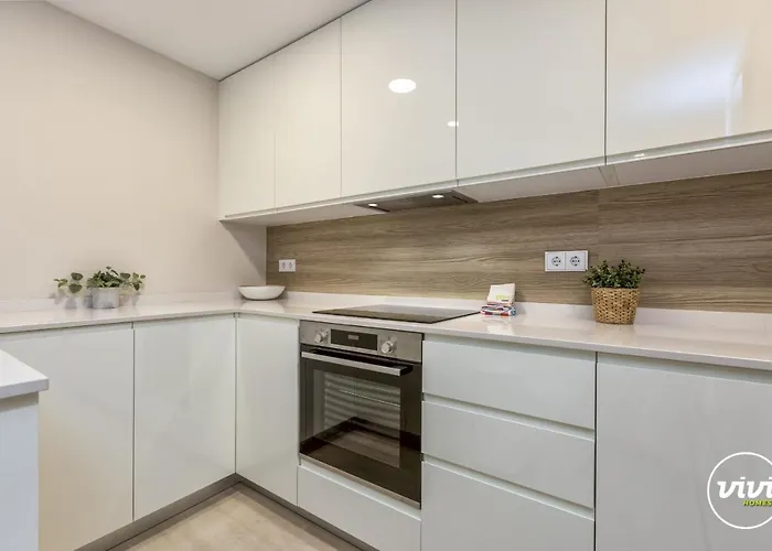 Vivi Homes - Sol Garden Pool, Terrace & Golf Apartament Estepona